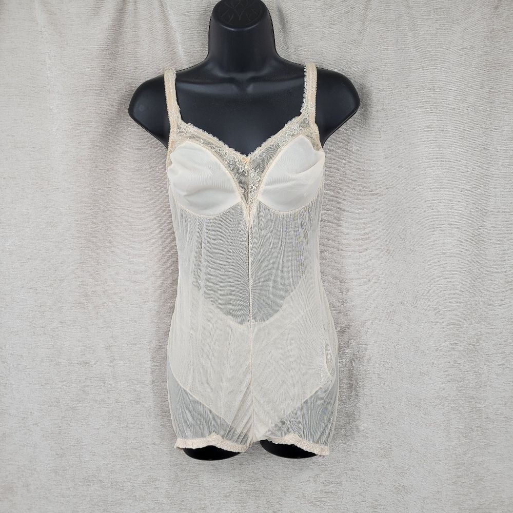 Young Smoothie Vintage Pretty Lite Diet Waist Breifer Bodysuit Shapewear 34C